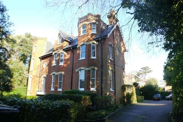  Image of 2 bedroom Flat for sale in Durley Chine Road Westbourne Bournemouth BH2 at 16 Durley Chine Road  Bournemouth, BH2 5JG