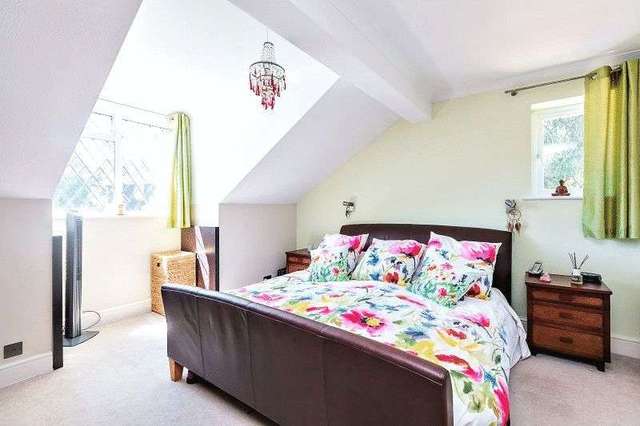  Image of 4 bedroom Detached house for sale in Henley Road Marlow SL7 at Henley Road  Marlow, SL7 2DF