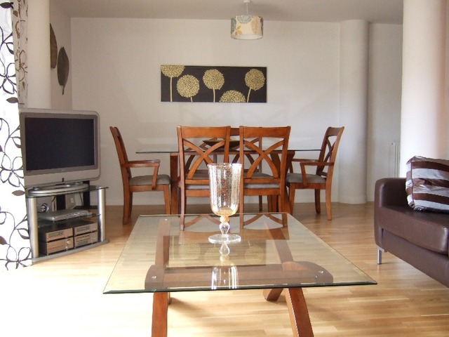  Image of 2 bedroom Flat to rent in West Tollcross Edinburgh EH3 at Tollcross Edinburgh Edinburgh, EH3 9QN