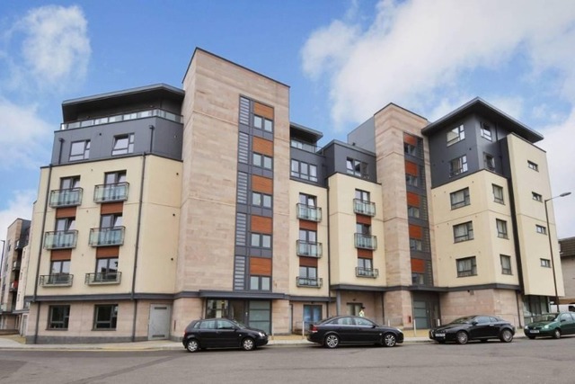  Image of 2 bedroom Flat to rent in West Tollcross Edinburgh EH3 at Tollcross Edinburgh Edinburgh, EH3 9QN
