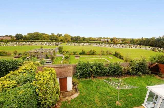 Image of 4 bedroom Detached house for sale in Westfields Abingdon OX14 at Westfields  Abingdon, OX14 1BA