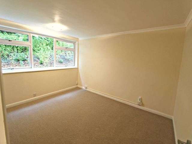  Image of 2 bedroom Flat for sale in Westhall Road Warlingham CR6 at Westhall Road  Warlingham, CR6 9BH