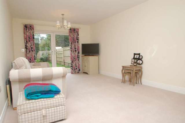  Image of 4 bedroom Detached house to rent in Wheatfield Chinnor OX39 at Wheatfield  Chinnor, OX39 4DQ