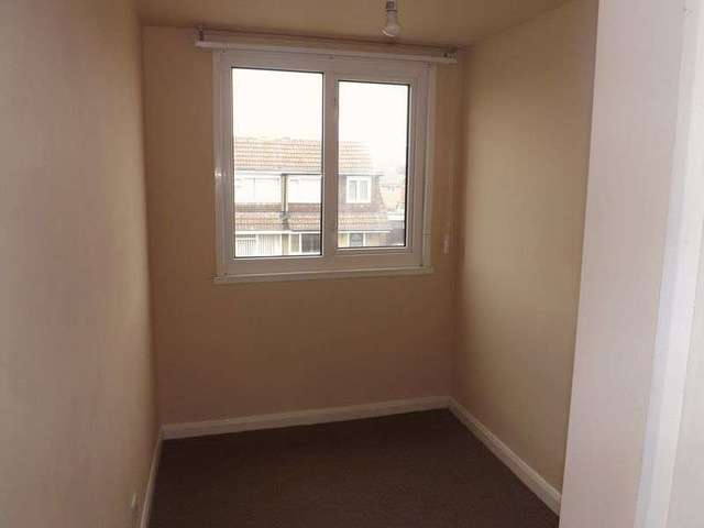  Image of 3 bedroom Semi-Detached house to rent in Whinfell Avenue Eaglescliffe Stockton-on-Tees TS16 at Whinfell Avenue Eaglescliffe Eaglescliffe, TS16 0HY