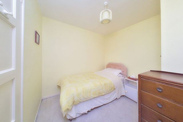  Image of 3 bedroom Semi-Detached house for sale in Whiteways Bognor Regis PO22 at Whiteways  Bognor Regis, PO22 9AS