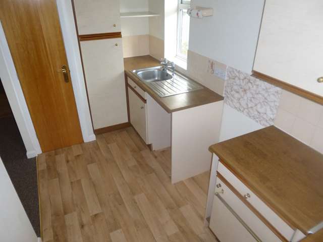  Image of 1 bedroom Flat for sale in Upland Drive Markfield LE67 at Willow Court  Markfield, LE67 9WF