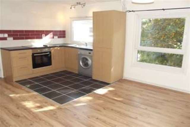  Image of 1 bedroom Flat to rent in Wilmington Gardens Nottingham NG5 at Nottingham, NG5 6EU