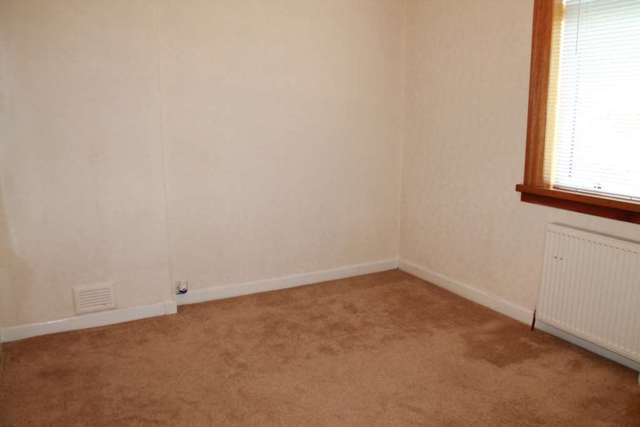  Image of 2 bedroom Cottage for sale in Windsor Crescent Paisley PA1 at Windsor Crescent  Paisley, PA1 3SQ