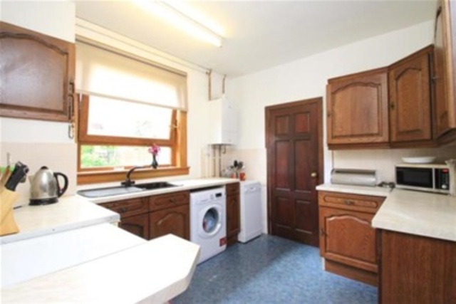 Image of 3 bedroom Terraced house to rent in Windsor Road Falkirk FK1 at Falkirk Falkirk Falkirk, FK1 5HB