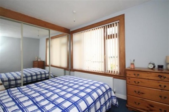  Image of 3 bedroom Terraced house to rent in Windsor Road Falkirk FK1 at Falkirk Falkirk Falkirk, FK1 5HB
