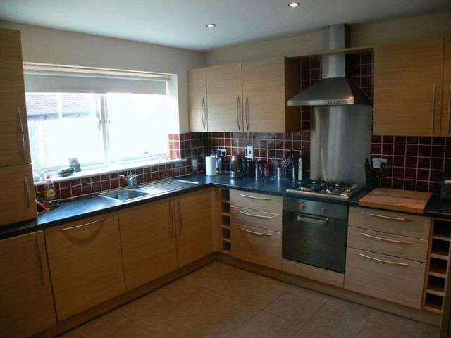  Image of 3 bedroom Terraced house to rent in Wobourn Court Ossett WF5 at Woburn Court Ventnor Way Ossett, WF5 8NY