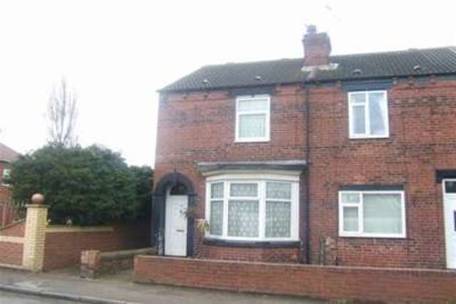 Image of 2 bedroom Terraced house to rent in Wood Lane Castleford WF10 at Castleford, WF10 5PQ