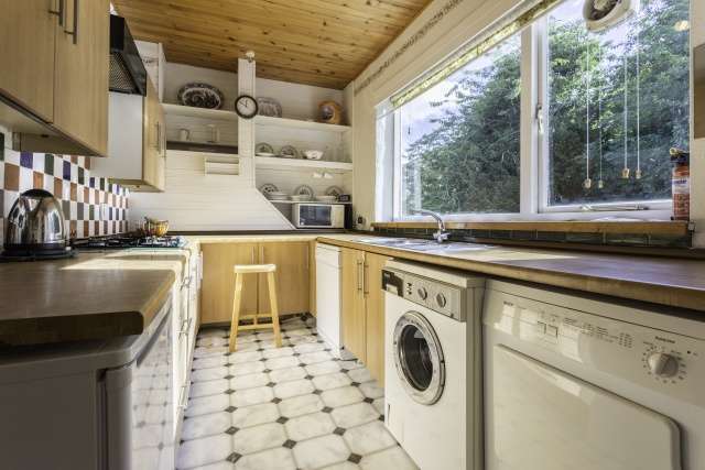  Image of 3 bedroom Detached house for sale in Wood Muir Terrace Newport-on-Tay DD6 at Newport-on-Tay, DD6 8JN