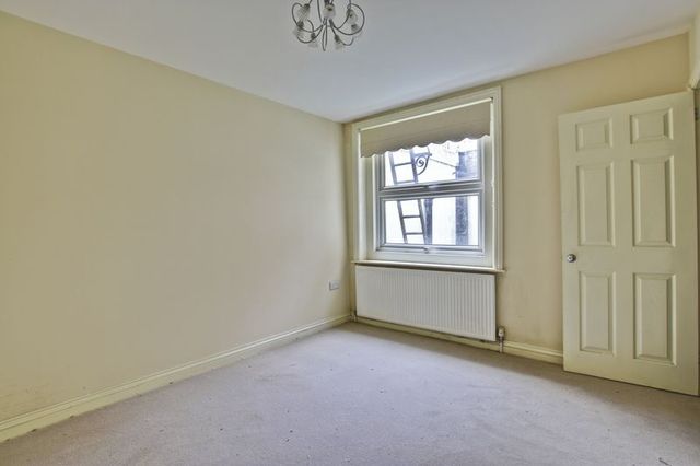  Image of 2 bedroom Flat for sale in Woolwich Road London SE7 at Woolwich Road  Charlton, SE7 8LL