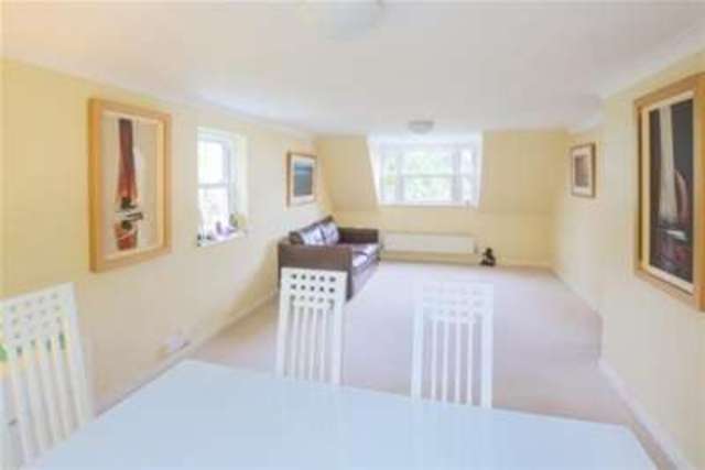  Image of 2 bedroom Flat to rent in Yarmouth Road Thorpe St. Andrew Norwich NR7 at Norwich, NR7 0EW
