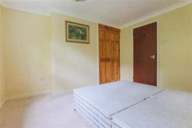  Image of 2 bedroom Flat to rent in Yarmouth Road Thorpe St. Andrew Norwich NR7 at Norwich, NR7 0EW