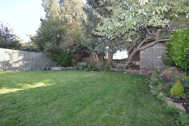  Image of 3 bedroom Detached house for sale in Mudford Road Yeovil Marsh Yeovil BA21 at Mudford Road  Yeovil, BA21 4NP