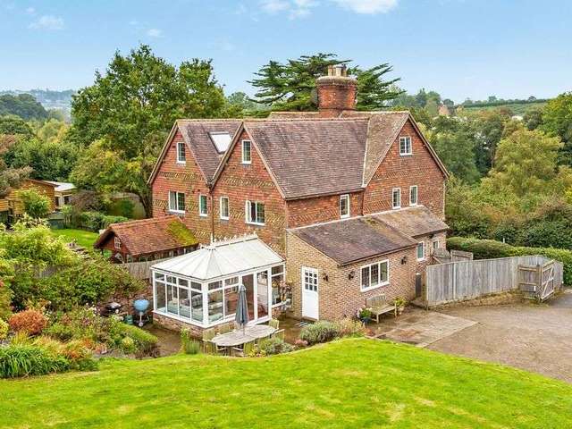  Image of 4 bedroom Semi-Detached house for sale in Goudhurst Road Horsmonden Tonbridge TN12 at Goudhurst Road Horsmonden Tonbridge, TN12 8AZ