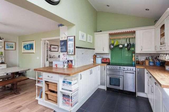  Image of 4 bedroom Semi-Detached house for sale in Goudhurst Road Horsmonden Tonbridge TN12 at Goudhurst Road Horsmonden Tonbridge, TN12 8AZ