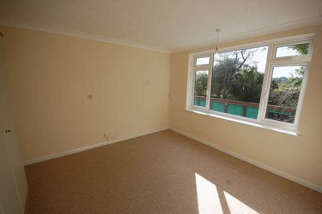 2 Bedroom Flat To Rent In Beaconsfield Villas Brighton Bn1