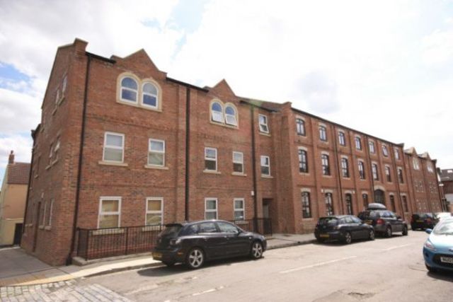 Image of 2 bedroom Flat to rent in Heritage Court Darlington DL3 at Heritage Court  Darlington, DL3 6SS