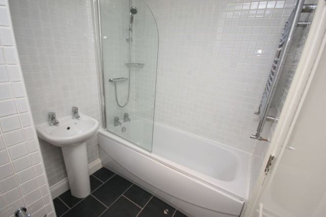  Image of 2 bedroom Flat to rent in Heritage Court Darlington DL3 at Heritage Court  Darlington, DL3 6SS