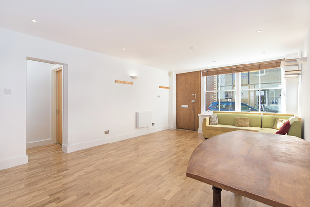  Image of 2 bedroom Flat to rent in Canfield Place London NW6 at Finchley Road  Swiss Cottage, NW6 3BT