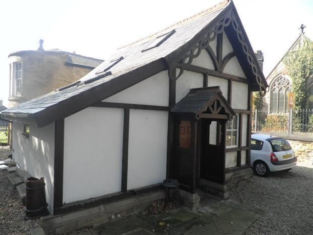  Image of 1 bedroom Detached house to rent in Cardigan Lane Burley Leeds LS4 at Cardigan Lane  Leeds, LS4 2LD