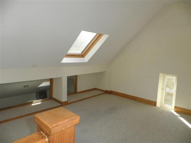  Image of 1 bedroom Detached house to rent in Cardigan Lane Burley Leeds LS4 at Cardigan Lane  Leeds, LS4 2LD