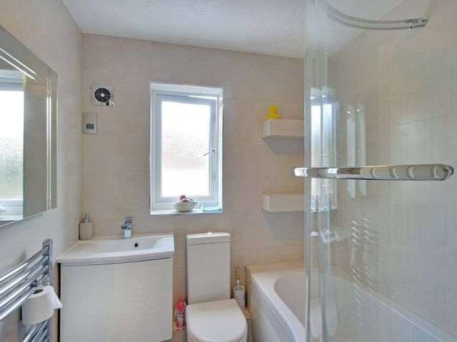  Image of 3 bedroom Detached house for sale in Wantage Close Maidenbower Crawley RH10 at Wantage Close Maidenbower Crawley, RH10 7NU