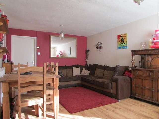  Image of 3 bedroom Terraced house for sale in Albermarle Drive Grove Wantage OX12 at Grove  Wantage, OX12 0NB
