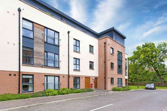  Image of 3 bedroom Flat for sale in Pinkhill Edinburgh EH12 at Pinkhill Park  Edinburgh, EH12 7FA