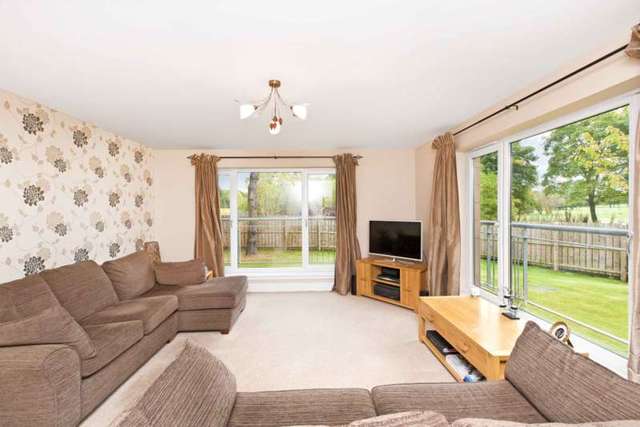  Image of 3 bedroom Flat for sale in Pinkhill Edinburgh EH12 at Pinkhill Park  Edinburgh, EH12 7FA