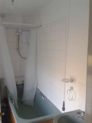  Image of 1 bedroom Terraced house to rent in Edwardsville Treharris CF46 at White Hart Cottages Quakers Yard Treharris, CF46 5DT