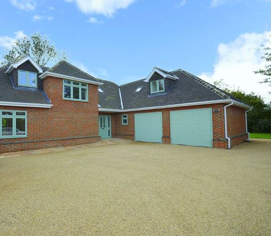  Image of 5 bedroom Detached house for sale in Snuggs Lane East Hanney Wantage OX12 at Snuggs Lane East Hanney Wantage, OX12 0HU