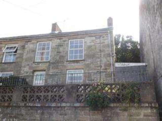  Image of 3 bedroom End of Terrace for sale in Peverell Road Porthleven Helston TR13 at Porthleven Helston Porthleven, TR13 9DH