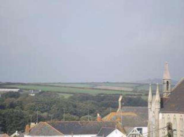  Image of 3 bedroom End of Terrace for sale in Peverell Road Porthleven Helston TR13 at Porthleven Helston Porthleven, TR13 9DH