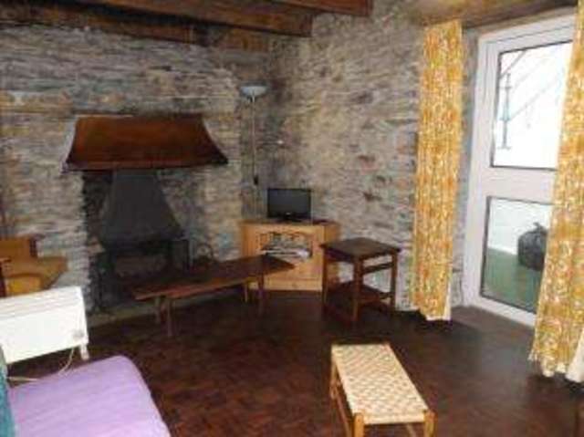  Image of 3 bedroom End of Terrace for sale in Peverell Road Porthleven Helston TR13 at Porthleven Helston Porthleven, TR13 9DH