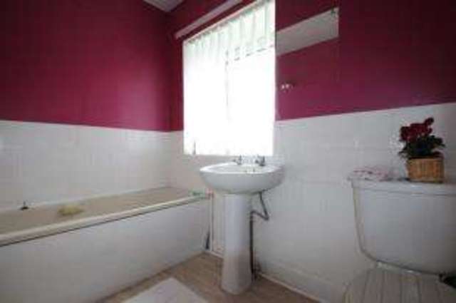  Image of 2 bedroom End of Terrace for sale in Beith Road Kilbarchan Johnstone PA10 at Beith Road Kilbarchan Millikenpark, PA10 2NR