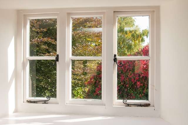  Image of 3 bedroom Country House for sale in Pickwick Corsham SN13 at Pickwick  Corsham, SN13 0HZ