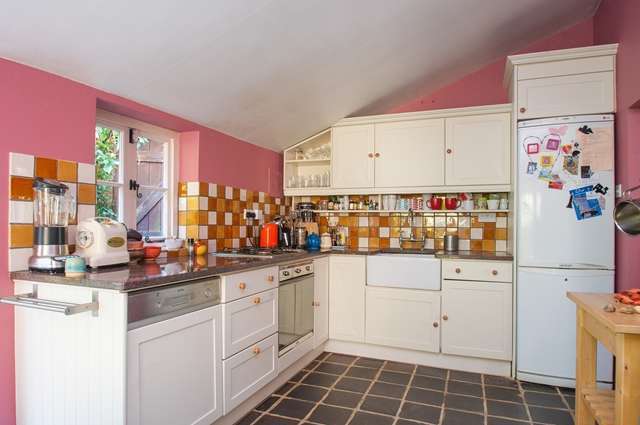  Image of 3 bedroom Country House for sale in Pickwick Corsham SN13 at Pickwick  Corsham, SN13 0HZ