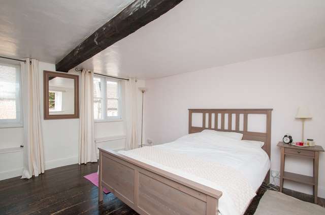  Image of 3 bedroom Country House for sale in Pickwick Corsham SN13 at Pickwick  Corsham, SN13 0HZ