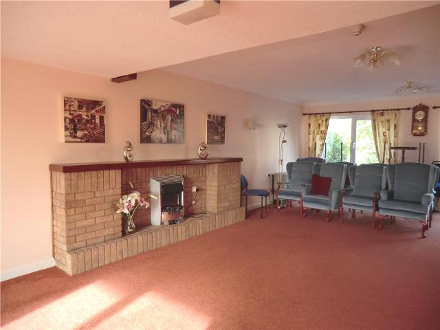  Image of 1 bedroom Apartment to rent in Cottage Grove Southsea PO5 at Homerose House Cottage Grove Southsea, PO5 1DU