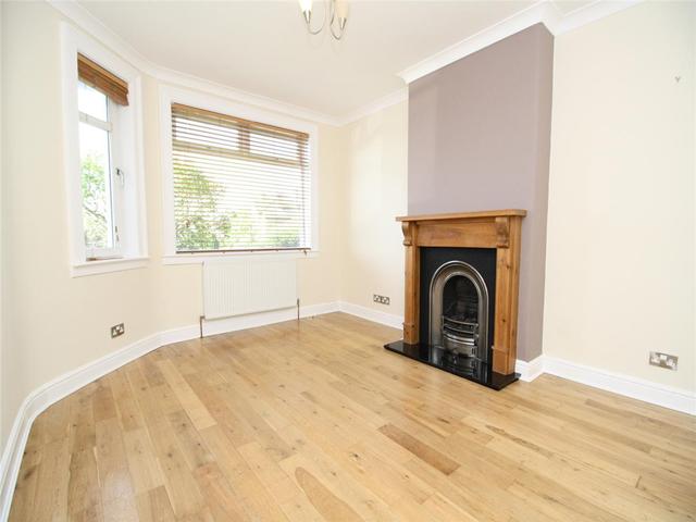  Image of 4 bedroom Flat to rent in Kaimes Road Edinburgh EH12 at Corstorphine Edinburgh Edinburgh, EH12 6LD