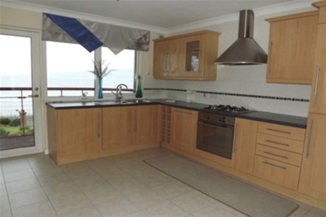  Image of 3 bedroom Flat to rent in Kilmory Gardens Skelmorlie PA17 at Skelmorlie North Ayrshire North Ayrshire, PA17 5EX