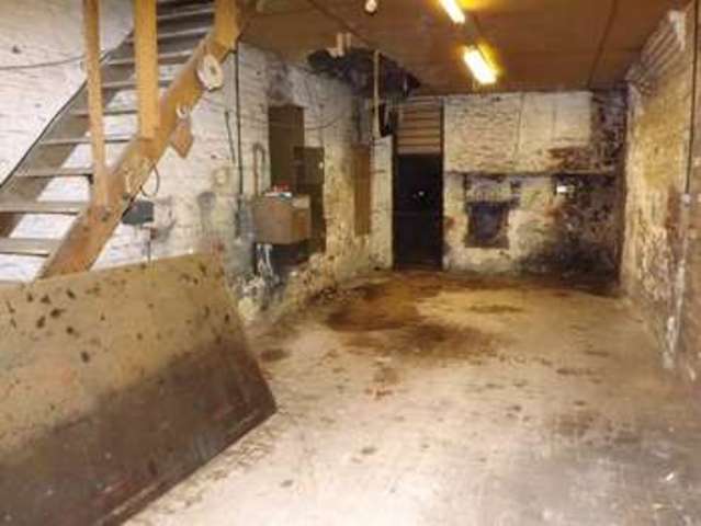  Image of Detached house to rent in Tudor Lane Cardiff CF11 at Tudor Lane Riverside Cardiff, CF11 6AZ