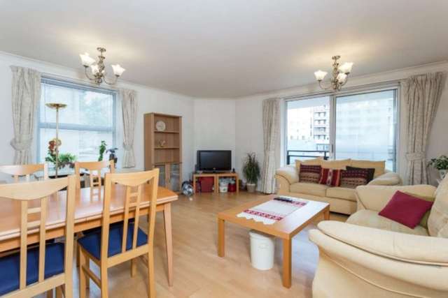  Image of 2 bedroom Apartment to rent in Sumpter Close London NW3 at Sumpter Close, Swiss Cottage London, NW3 5JR