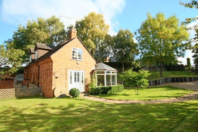  Image of 4 bedroom Detached house for sale in Great Bridgeford Great Bridgeford Stafford ST18 at Whitgreave Lane Great Bridgeford Stafford, ST18 9SH