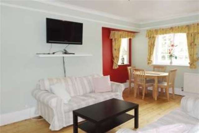  Image of 2 bedroom Flat to rent in Northmoor Road Oxford OX2 at Oxford, OX2 6UW