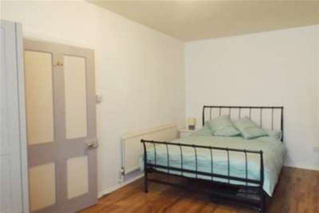  Image of 2 bedroom Flat to rent in Northmoor Road Oxford OX2 at Oxford, OX2 6UW